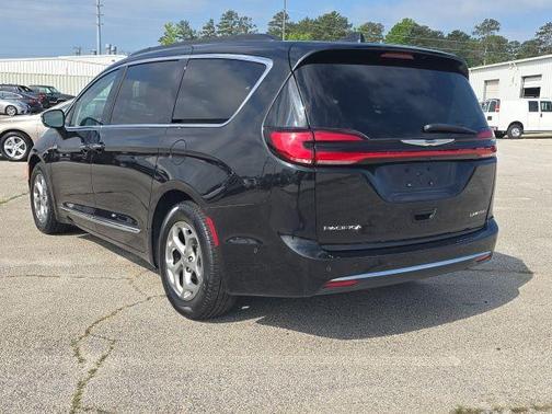 2022 Chrysler Pacifica Limited