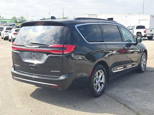 2022 Chrysler Pacifica Limited