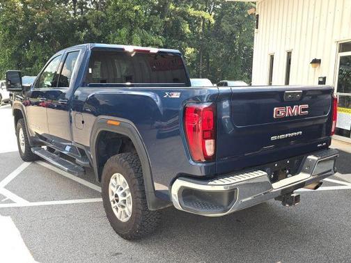 2022 GMC Sierra 2500 SLE