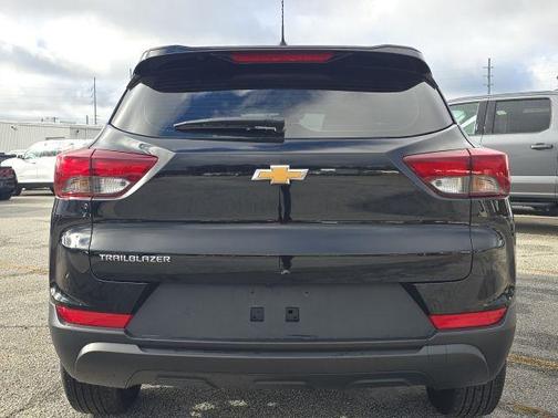 2023 Chevrolet Trailblazer LS