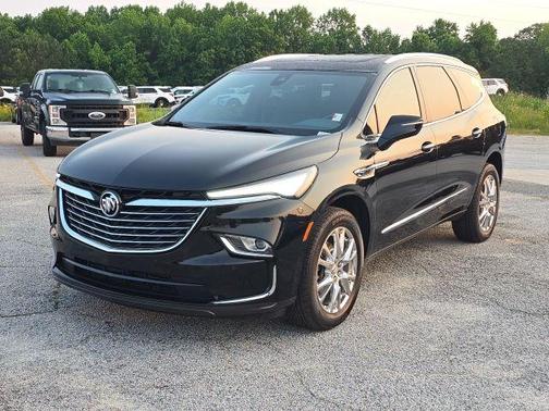2024 Buick Enclave Essence