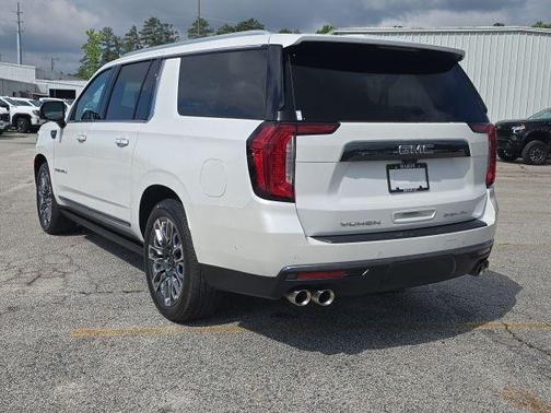 2024 GMC Yukon XL Denali Ultimate