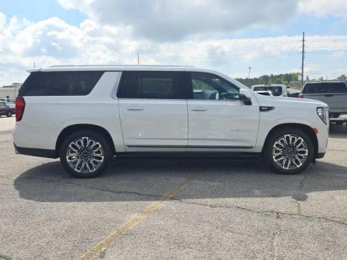 2024 GMC Yukon XL Denali Ultimate