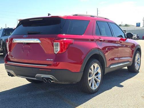 2023 Ford Explorer Platinum