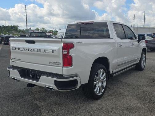 2025 Chevrolet Silverado 1500 High Country