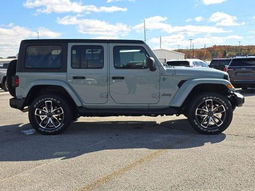 2024 Jeep Wrangler 4xe Sport