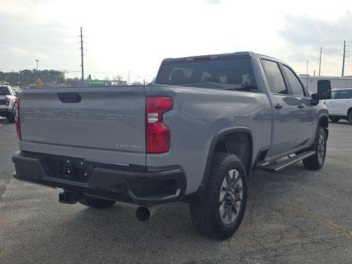 2025 Chevrolet Silverado 2500 Custom