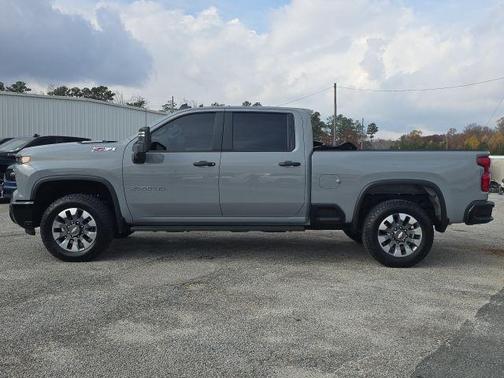 2025 Chevrolet Silverado 2500 Custom