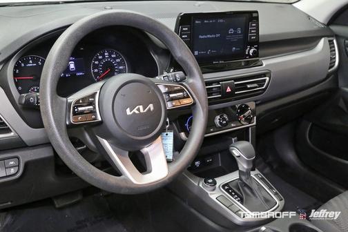 2023 Kia Seltos LX