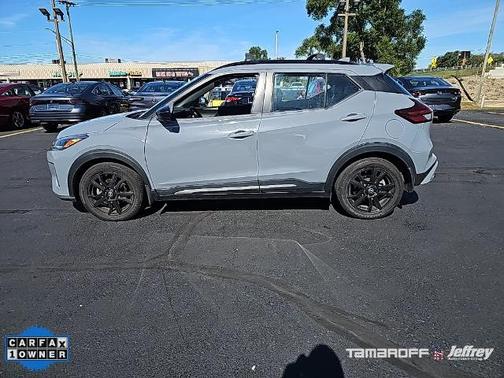 2021 Nissan Kicks SR