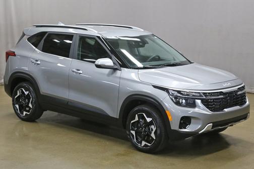 2025 Kia Seltos EX