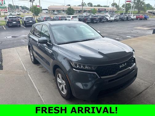2023 Kia Sorento LX