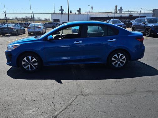 2023 Kia Rio S