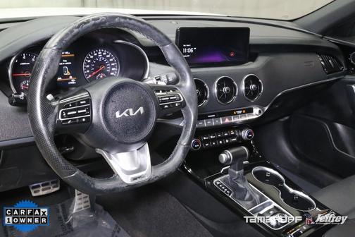 2023 Kia Stinger GT-Line