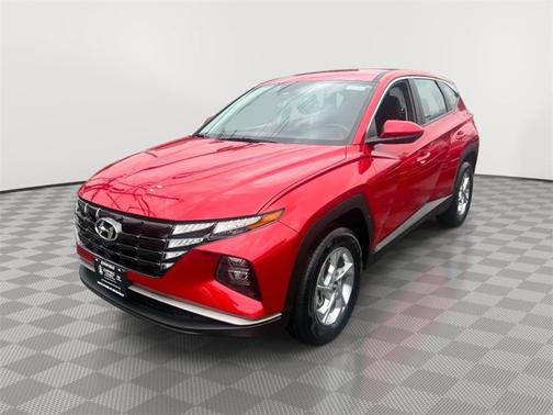 2023 Hyundai TUCSON SE