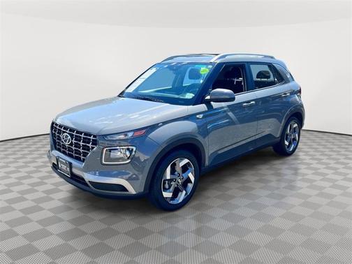 2022 Hyundai VENUE SEL