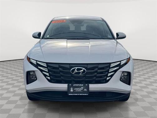 2023 Hyundai TUCSON SE