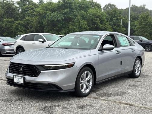 2025 Honda Accord LX 1.5T
