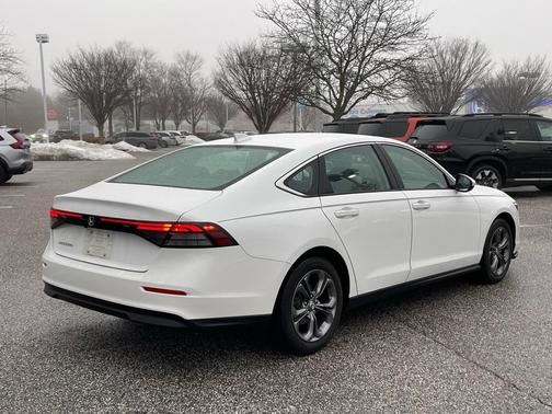 2023 Honda Accord EX