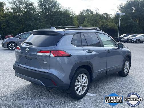 2024 Toyota Corolla Cross LE