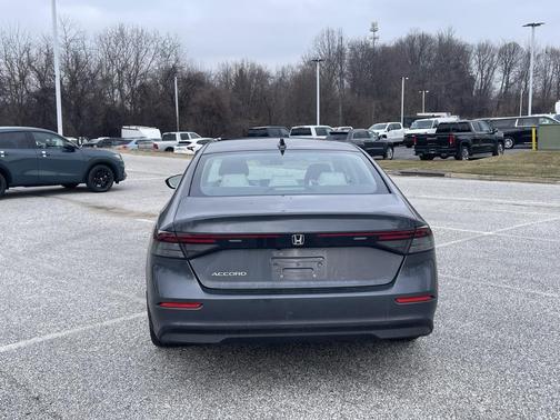 2024 Honda Accord LX 1.5T