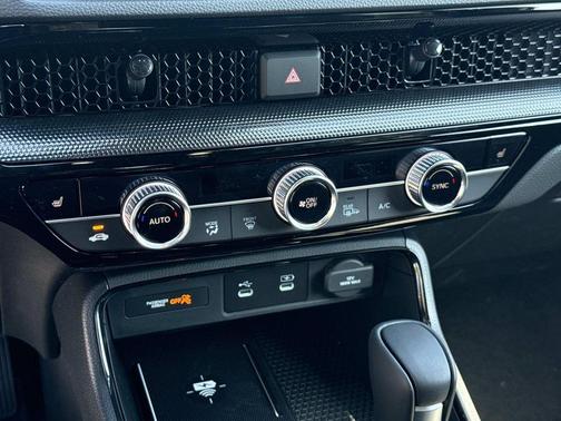 Platinum White Pearl 2026 Honda CR-V Hybrid Sport Touring AWD