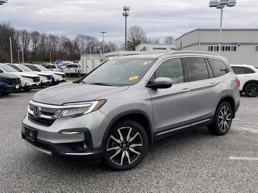 2020 Honda Pilot Touring 8-Passenger