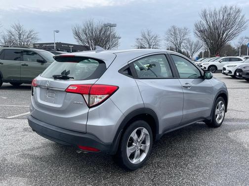2020 Honda HR-V LX