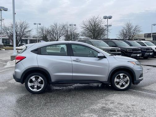 2020 Honda HR-V LX