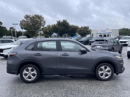 2024 Honda HR-V LX