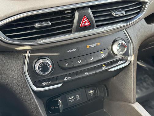 2019 Hyundai SANTA FE SE 2.4