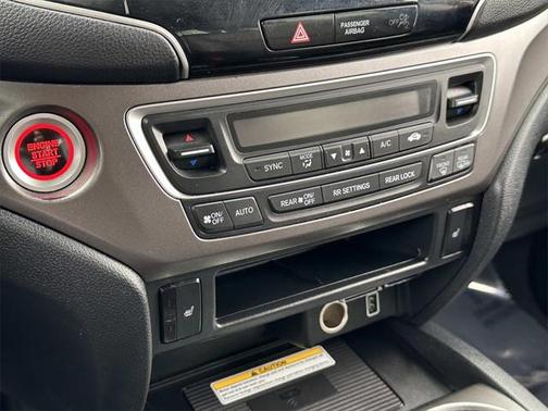 2022 Honda Pilot AWD Special Edition