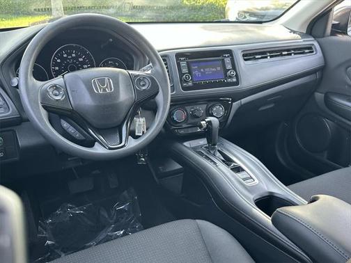 2022 Honda HR-V LX