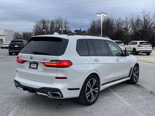 2022 BMW X7 xDrive40i