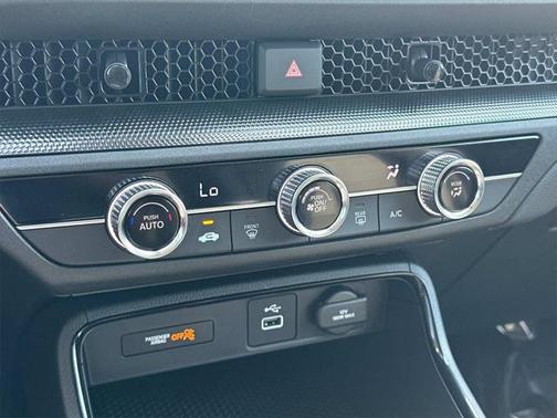 2025 Honda CR-V LX 2WD
