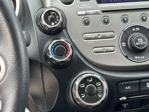 2013 Honda Fit Base
