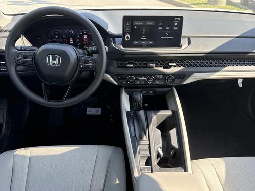 Platinum White Pearl 2026 Honda Accord SE