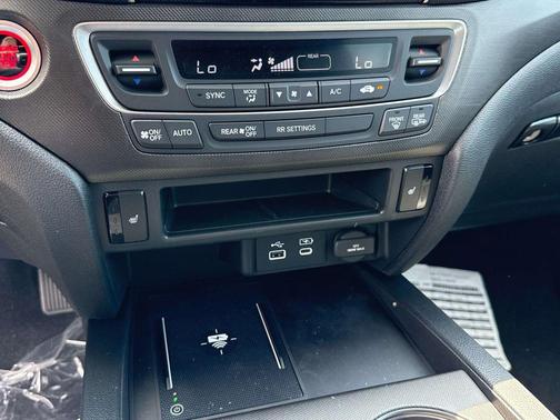 Crystal Black Pearl 2026 Honda Ridgeline TrailSport