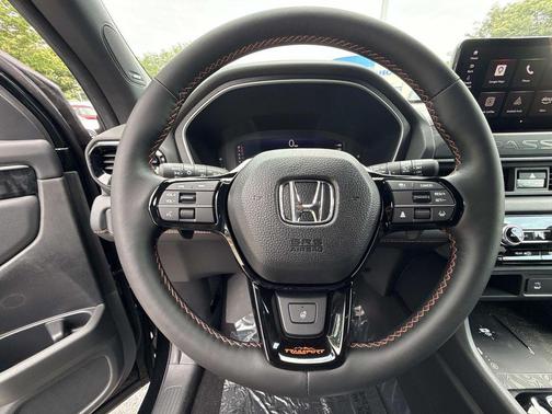 Crystal Black Pearl 2026 Honda Passport AWD TrailSport Elite