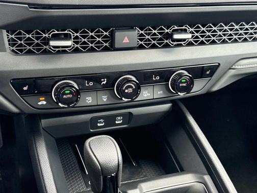 Canyon River Blue Metallic 2026 Honda Accord SE