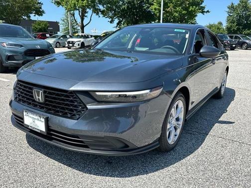 2025 Honda Accord LX 1.5T