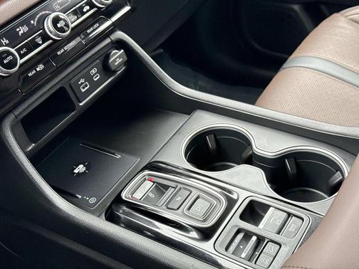 2023 Honda Pilot AWD Elite