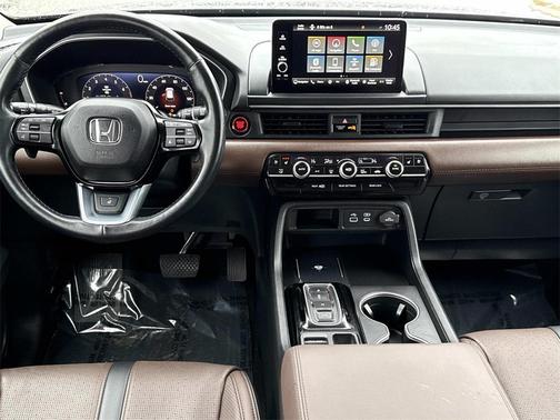 2023 Honda Pilot AWD Elite