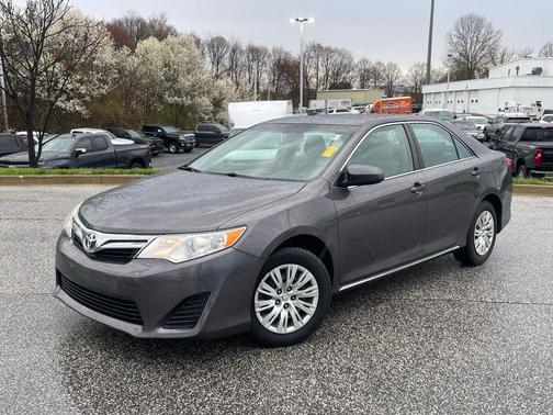 Magnetic Gray Metallic 2014 Toyota Camry LE