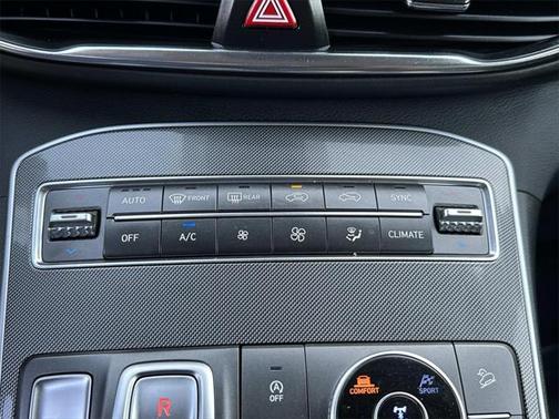 2022 Hyundai SANTA FE SEL 2.4
