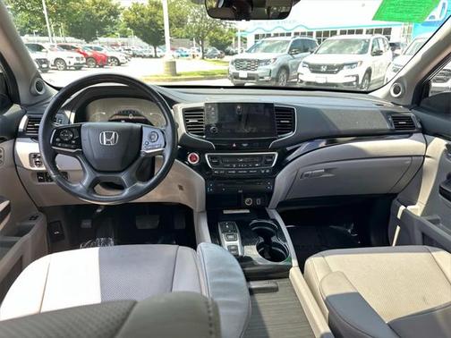 2022 Honda Pilot AWD Elite