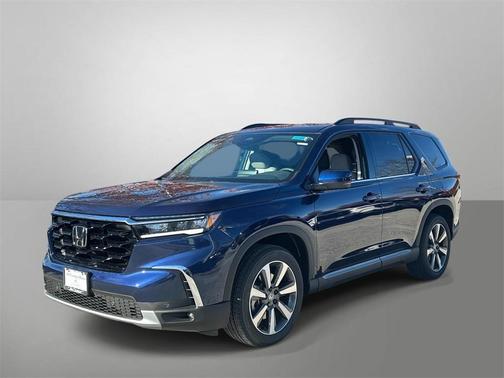 2025 Honda Pilot Touring 8-Passenger