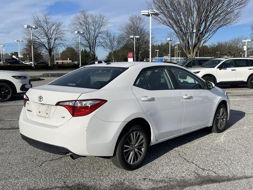 2015 Toyota Corolla LE Premium
