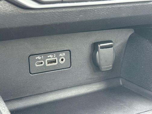 2022 Nissan Altima SR FWD