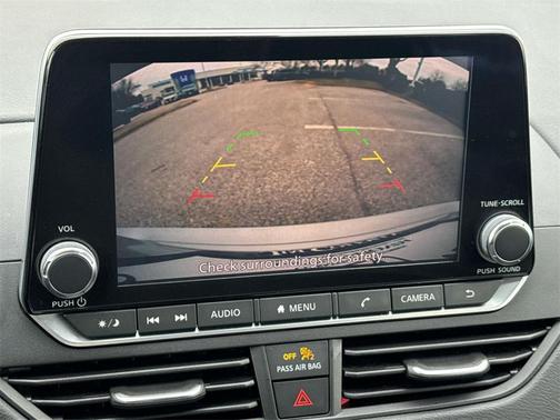 2022 Nissan Altima SR FWD